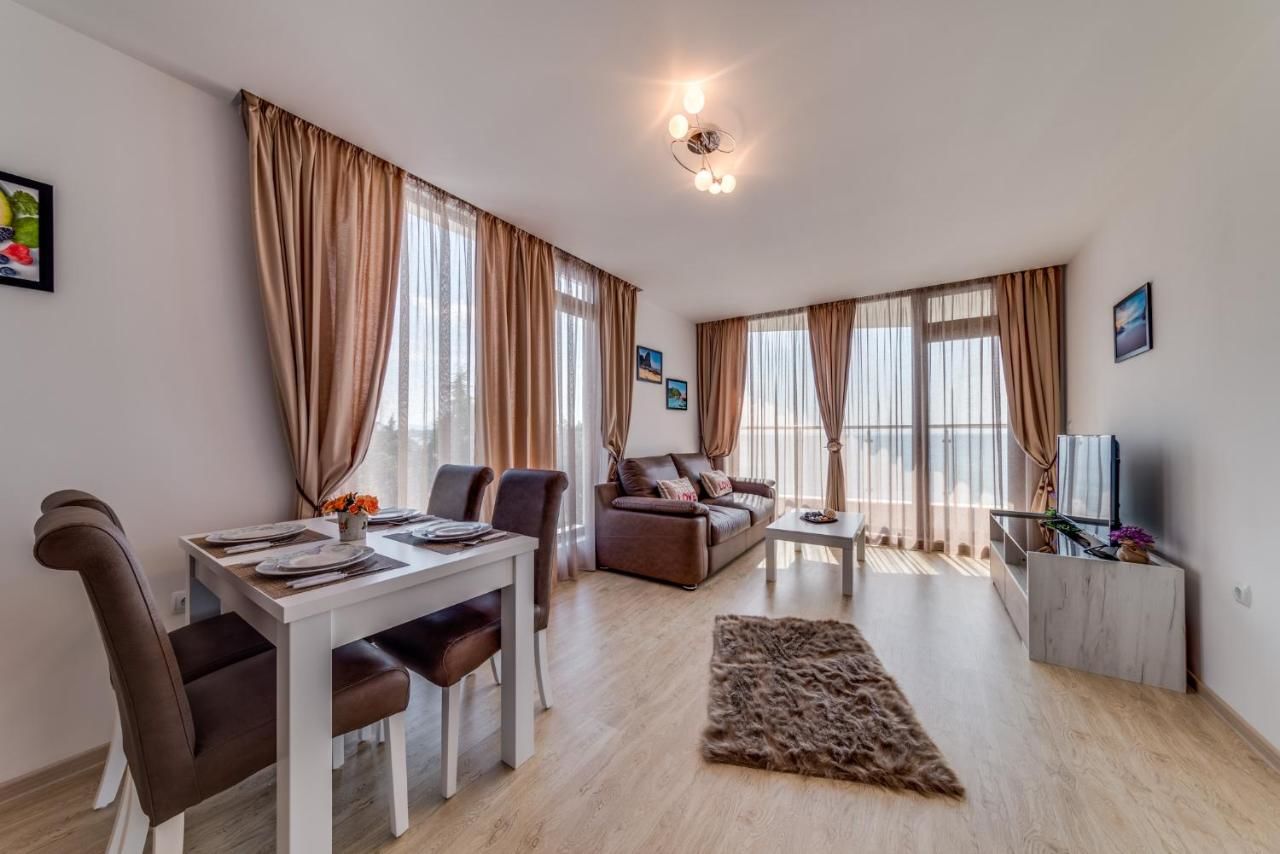 Апарт-отели Apartcomplex Golden Bay Равда