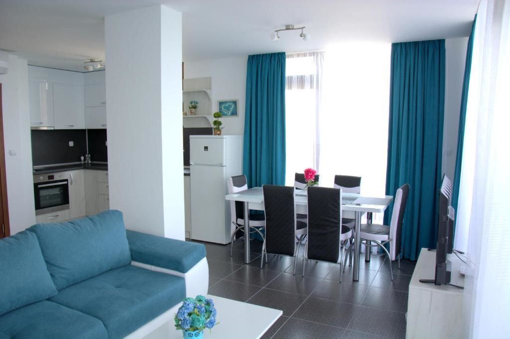 Апарт-отели Apartcomplex Golden Bay Равда-79