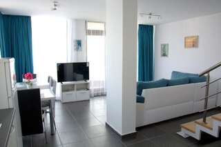 Апарт-отели Apartcomplex Golden Bay Равда Мезонет с 2 спальнями, вид на море-1
